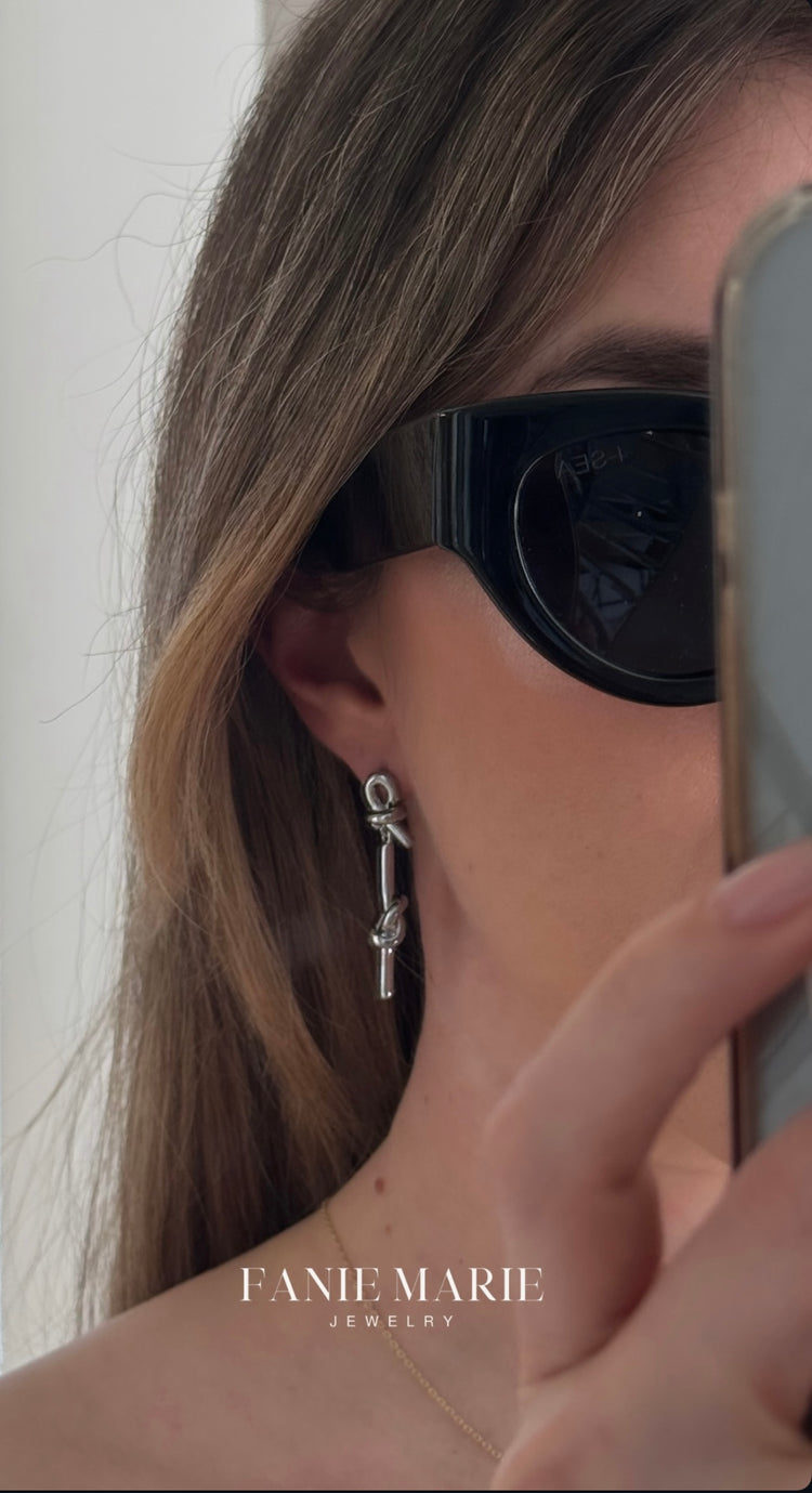 Fanie Marie is your go-to for trendy, affordable luxury jewelry. Discover on-trend pieces that elevate your vibe without breaking the bank. Live the luxury!