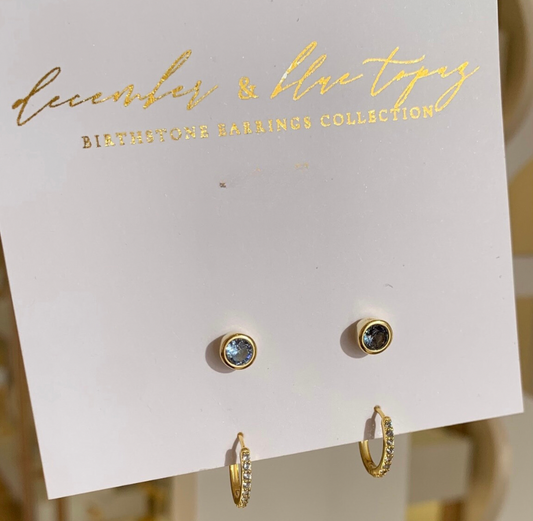Celebrate your special day and month with our December Birthstone Set!
This beautiful set includes a stunning hoop and earring duo featuring the vibrant December birthstone. Add a touch of personalization to any outfit with this set, perfect for any December birthday or special occasion.
Makes a great gift for yourself or someone special.
Material: Sterling silver .925 + 18K gold plated
measurements: 10mm hoop and 6mm stud