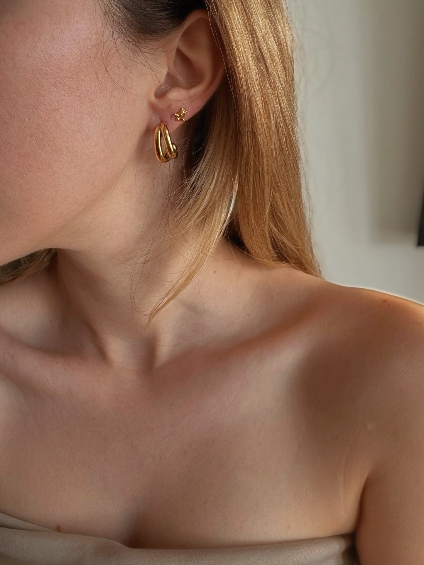 The Soleil – Chunky Gold Hoop Earrings