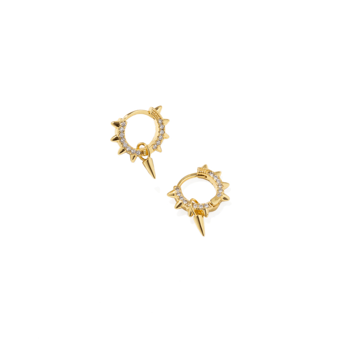 Get ready to add some edge to your jewelry collection with our SPARK SPIKE HUGGIES! These huggie-style earrings feature a unique spike design, giving your look a rockstar feel. Perfect for adding a touch of attitude to any outfit. (Get it? "Hug"gies? We couldn't resist!)
Material: brass and zirconia
Measurements: 21mm long