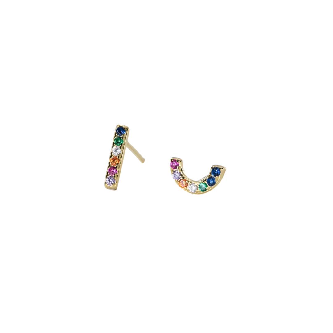 Sparkle and shine with our HAPPY RAINBOW STUDS!
These colorful and playful earrings are sure to bring a smile to your face and brighten up any outfit. With their cheerful design, they're perfect for adding a touch of fun to your everyday look.
Happiness guaranteed!🌈
Material: 925 Sterling Silver + gold plated 18K
Measurements: line: .35 in rainbow: .30 x .17 in