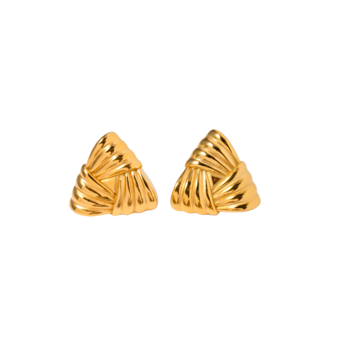 The GOLDEN AMELIE EARRINGS feature elegant, gold triangle earrings that will elevate any outfit. Made with high-quality material, they are designed to add a touch of sophistication and style to your look. Perfect for any occasion, these earrings are a must-have for any fashion-forward individual looking to make a statement.
Vintage Chunky Triangle Gold earrings, stainless steel earrings, geometric earrings, triangle earrings, Gift for Her, Bridesmaid gift
Material: Stainless Steel + 18K gold plated
Meas