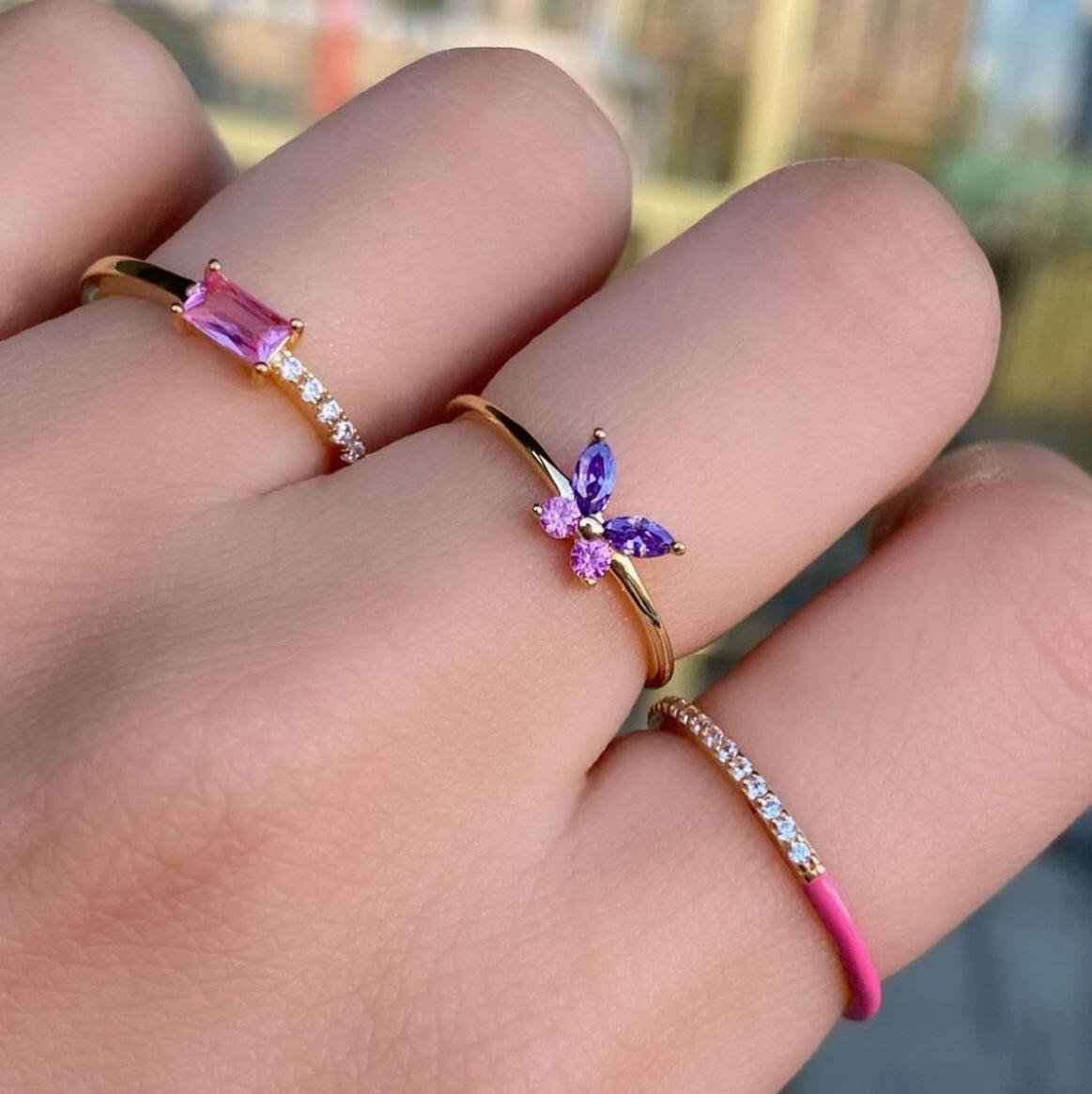 Unleash your daring side with our ENAMEL PINK RING! This ring boasts a bold and vibrant pink enamel design, perfect for those who like to take risks and stand out in a crowd. Let your adventurous spirit shine through with this eye-catching piece.
Material: Sterling silver .925 + 18K gold plated