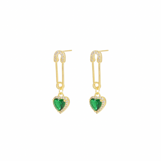 Enhance your outfit with our elegant CLIP GREEN HEART EARRINGS. Featuring beautiful green heart-shaped pendants, these earrings are perfect for adding a touch of sophistication to any look. Made with high-quality materials, they are both stylish and durable. Upgrade your accessory collection with these stunning earrings.
Sparkling with every movement, they make a perfect gift for your loved one or a luxurious treat for yourself.
Material: Brass + 14K gold plated + zircon
Measurements: 1.20 x .30 in