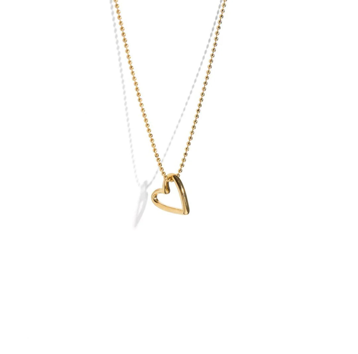 Outlined heart necklace