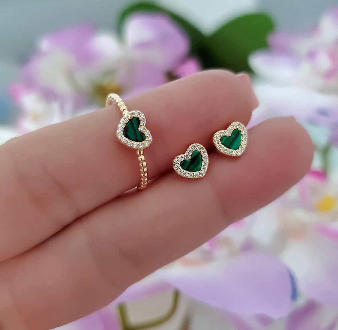 Cute Heart Green Onyx Ring