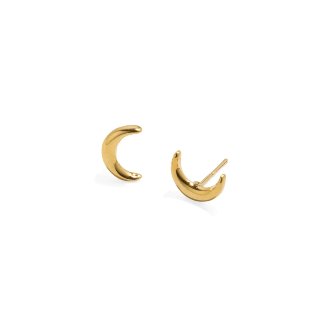 Embrace the mystical and celestial energies with our Mini Moon Studs. These delicate studs feature a charming lunar design, adding an enchanting touch to your everyday look. Perfect for the astrology lover in you, these studs are a must-have for any celestial-inspired jewelry collection.

Perfect for the dreamers and stargazers in your life (or for treating yourself).


Material: 14K gold plated