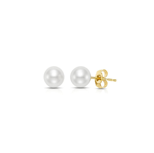 Surprise your loved ones with these timeless Classic Pearl Studs. Perfect for any occasion, with their timeless design, they are sure to become a staple in any jewelry collection. Give the gift of elegance and style this holiday season.

Elevate your look with our 18K GOLD FILLED 8MM CLASSIC PEARL STUD.

Material:18K gold filled

Measurements: 8MM