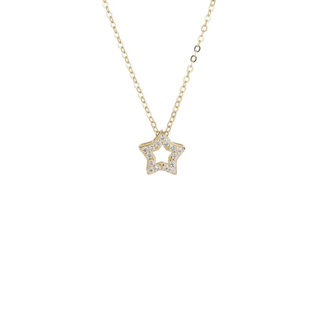 Unleash your bold and adventurous spirit with our CONTOUR MINI GOLDEN STAR NECKLACE! This striking necklace features a delicate golden star design, adding a touch of celestial charm to any outfit. Show off your unique style and shine like a star with our stunning necklace.

Unleash the power of your YOUniverse… and look HOT doing it. 


Material: 925 Sterling Silver + gold plated 18K

Measurements: 16.6 in + 1.2 in

pendant: .35 in x .35 in