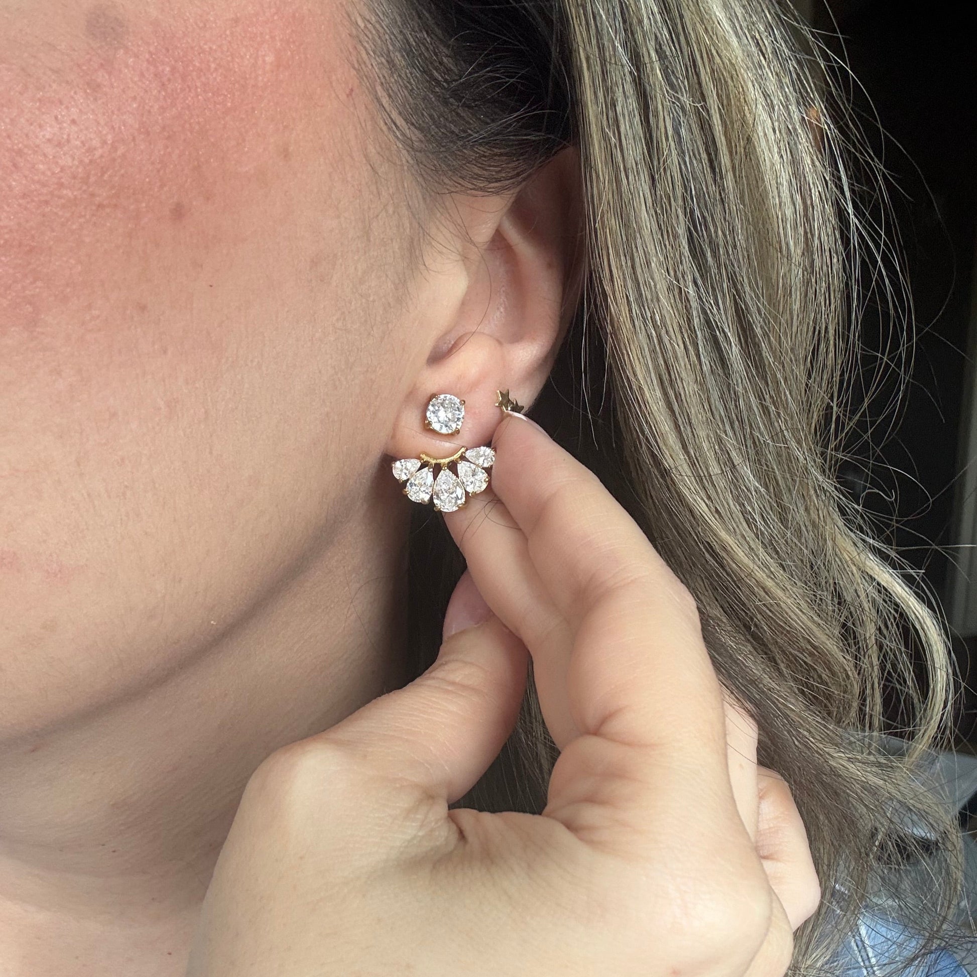 Grace fan zircon earrings close-up detail