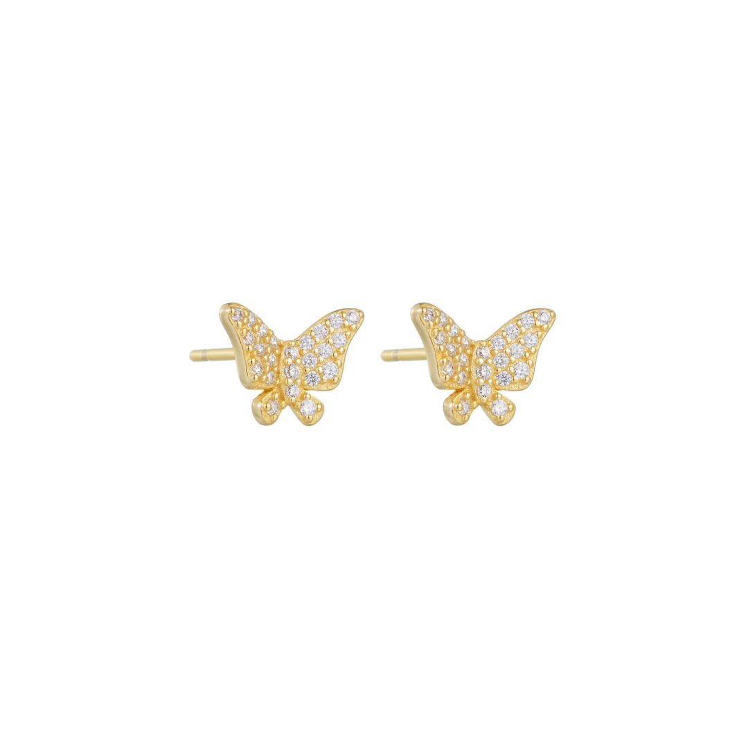 Introducing the SPARKLE BUTTERFLY GOLDEN STUDS, the perfect accessory for any occasion. Crafted with stunning detail and sparkle, these butterfly-shaped golden studs will add a touch of elegance and charm to your outfit.


Material: .925 Sterling Silver + 14K gold plated
Measurements: .40 in x .25 in