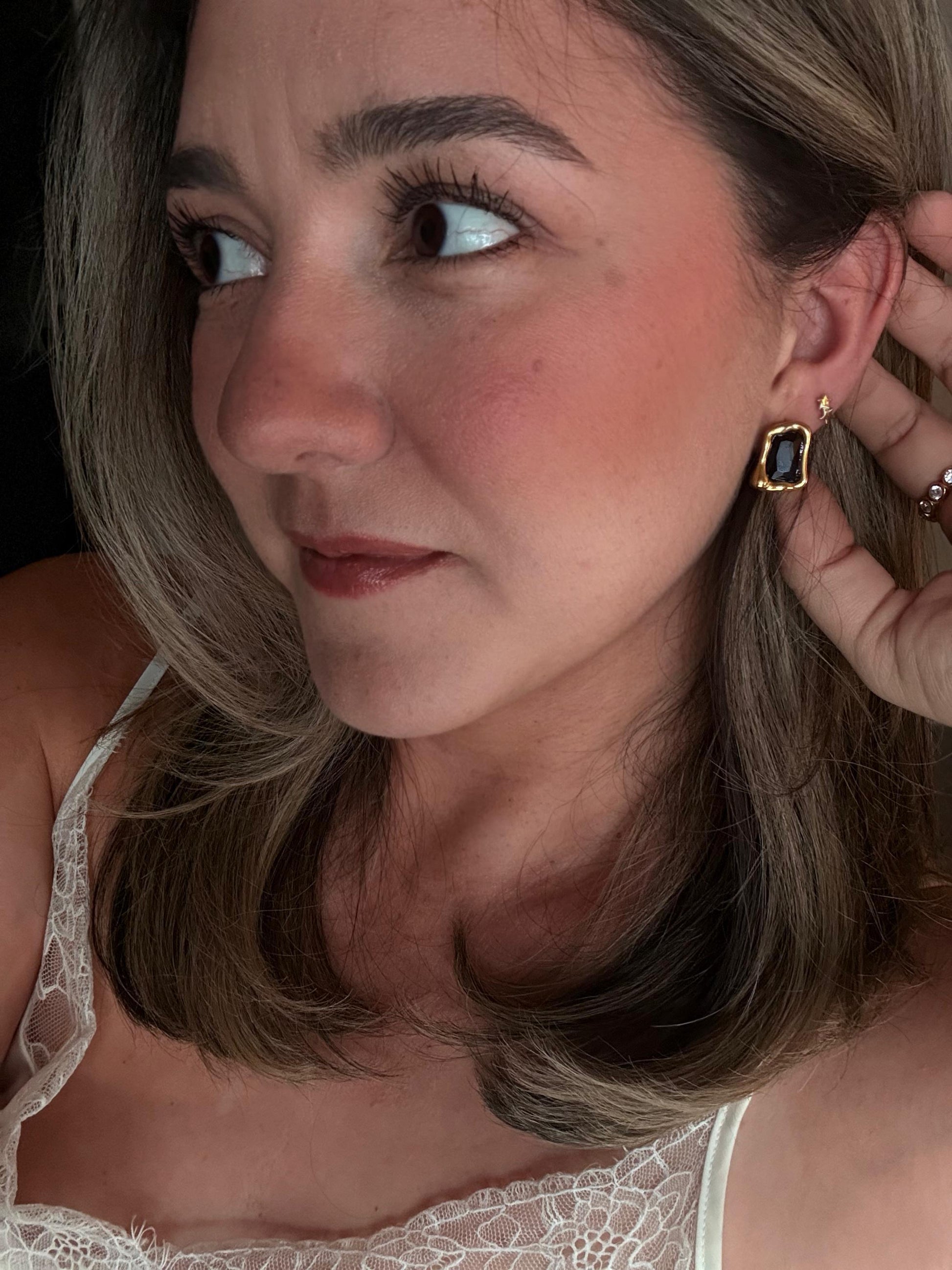 Verona black onyx earrings detail showing onyx stone