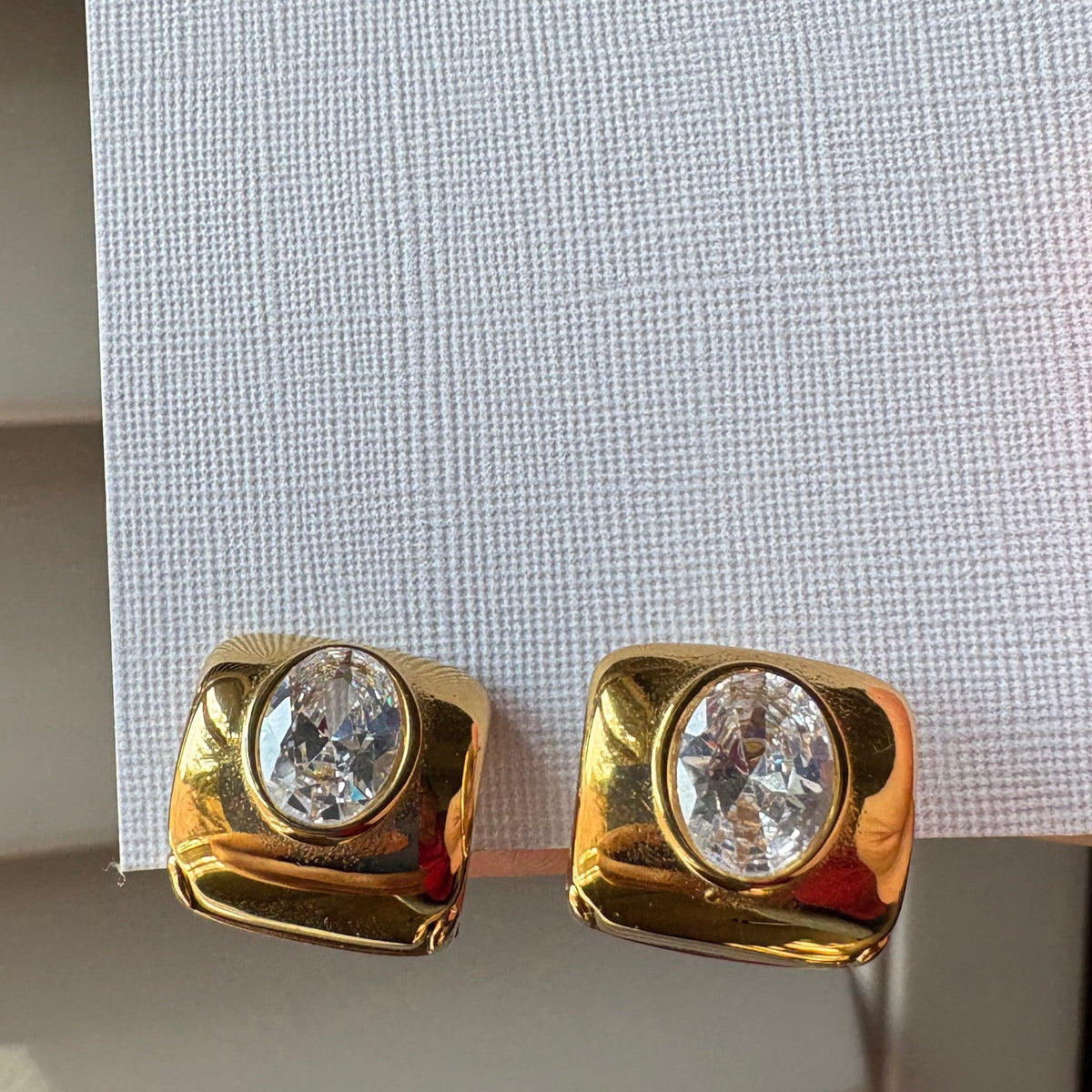 Sophia Bold Hoop Earrings