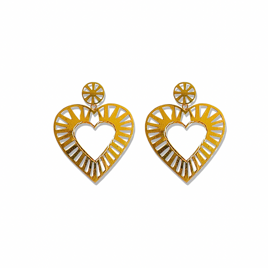 Model wearing bold gold heart earrings

Striped texture gold heart statement earrings

Lightweight heart earrings for bold looks